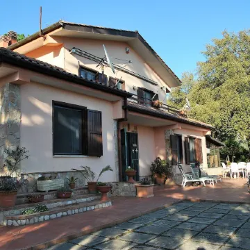 Villa Vallereale Beautiful Garden and Private Pool 9 km from Sperlonga