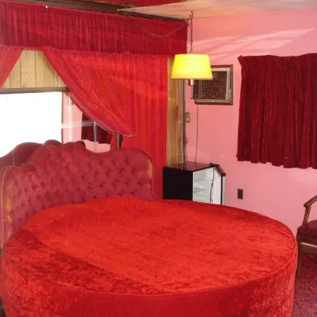 Cedar Grove Motel Hotels in Logan Township