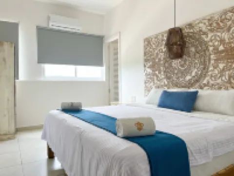 Baos Hotel & Restaurant