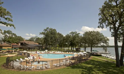 Lake Lawn Resort