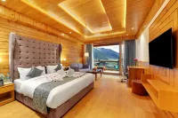 Tiaraa Hotels & Resorts - A Luxury Resort Manali Hotel a Manali