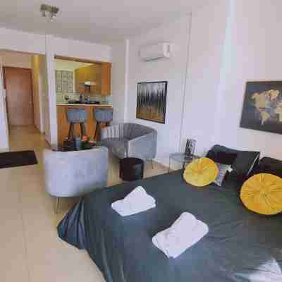 77 Kpf - Stay Paphos Beyond Studio Rooms