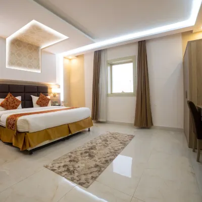 Hikayet Abeer Hotel Suites Các khách sạn gần Công viên giải trí Parque Warner Madrid