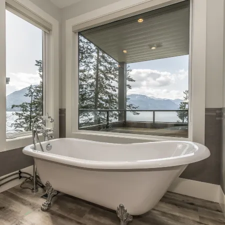 The Lodge on Harrison Lake