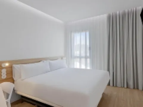 B&B HOTEL Sevilla Bormujos Hoteles en Bormujos