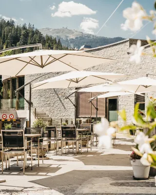 Peaks Place Apartments & Spa