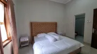 Oemah Wisata RinginSari -Full House, 5 Bed Rooms-