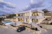 Youphoria Sea View Villas