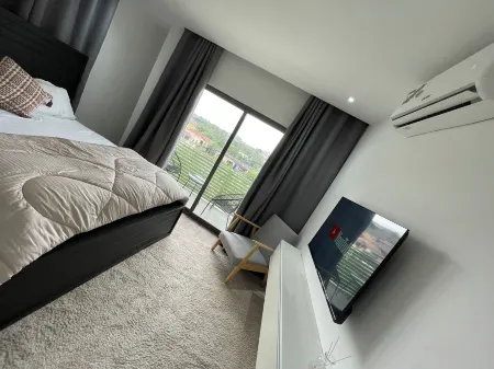 Yaven Heights Отели в г. Кофоридуа