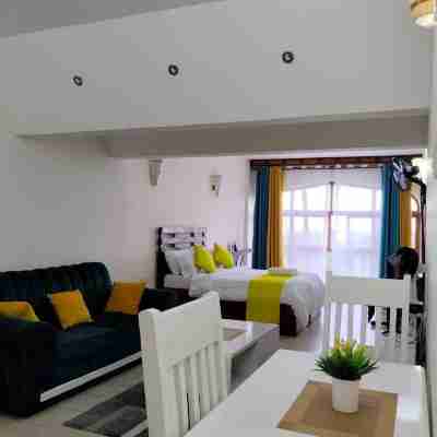 Lux Suites Golden Sun Studio Apartments Rooms