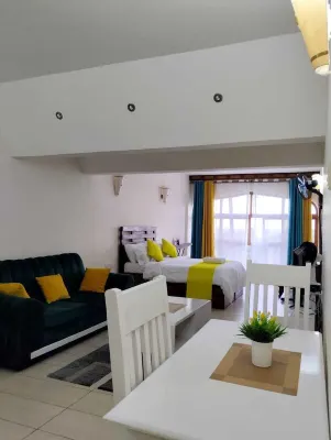 Lux Suites Golden Sun Studio Apartments Hoteles en Tiwi
