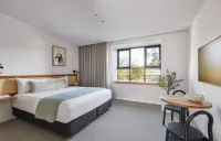 The Clairfield Hotel - balcony