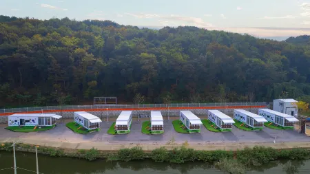 Hwaseong Refresh Glamping & Caravan