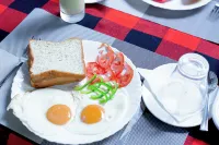 L &j modern backpackers BnB