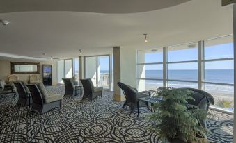 Sandy Beach Resort