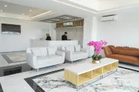 Toyo Hotel Purwokerto, Azana Hotels Collection Отели в г. Пурвокерто