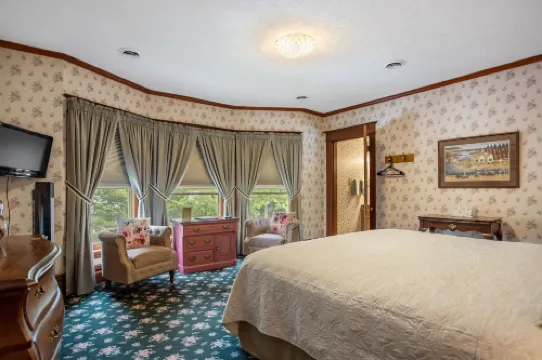 The Inn of Saugatuck