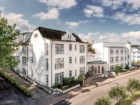 Hotel Binzer Hof Отели рядом с достопримечательностью «Ausstellung Granitzhaus»