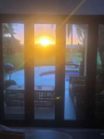 Beachfront2 bed 2 Bathportreroflamigo-marina