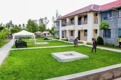 Somerset Gardens Resort Hotels in 