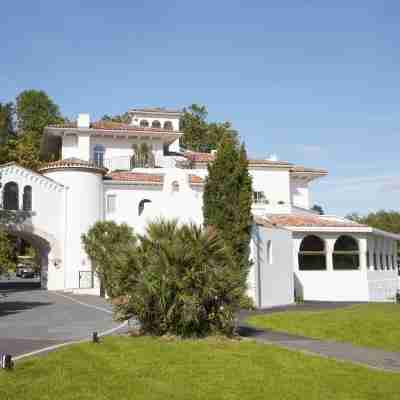 Brindos, Lac & Château - Relais & Châteaux - Anglet Biarritz Hotel Exterior