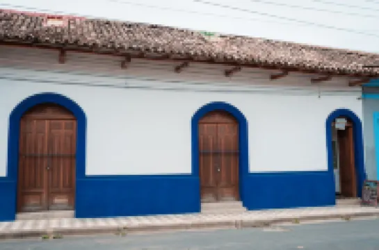 오스탈 아줄  호텔