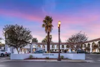 Best Western Plus Executive Suites Hotels in Atherton