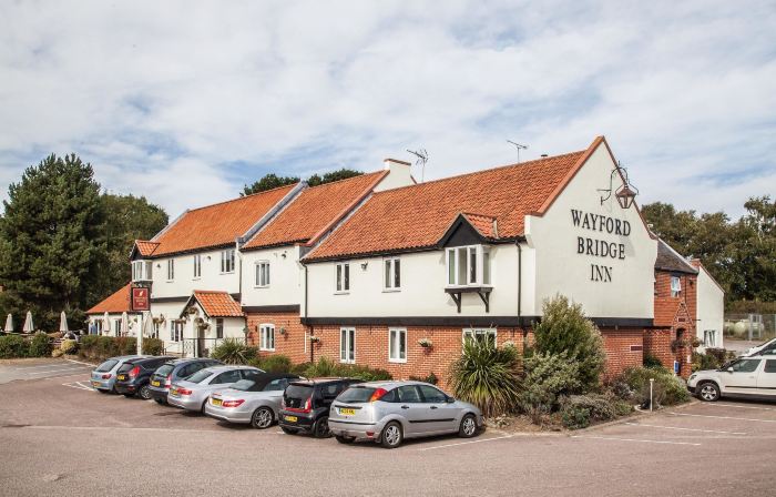 Wayford Bridge Inn Hotel