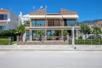 Aliston Deluxe Living - Adults Only - Boutique
