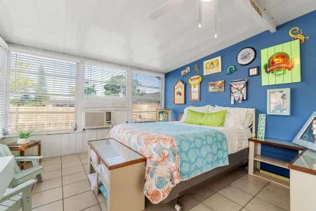 Vibrant Tropical Escape – Just Minutes from the Beach + Serene, Fenced Yard!