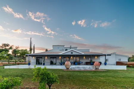 Solar Alvura Health Hotel Отели в г. Moncarapacho