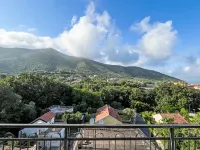 Tra le Onde Hotels in Albenga