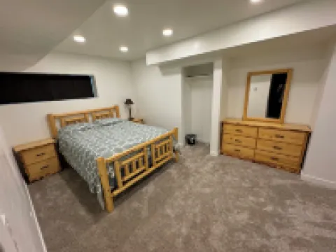 Cozy Strawberry Creek Cabin with WiFi Bordering Forest in Bedford, WY