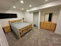 Cozy Strawberry Creek Cabin with WiFi Bordering Forest in Bedford, WY