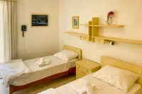 Seafront Apartment in Gozo, Marsalforn - Happy Rentals Hoteles en Marsalforn