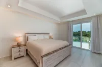Ocean One Roatan