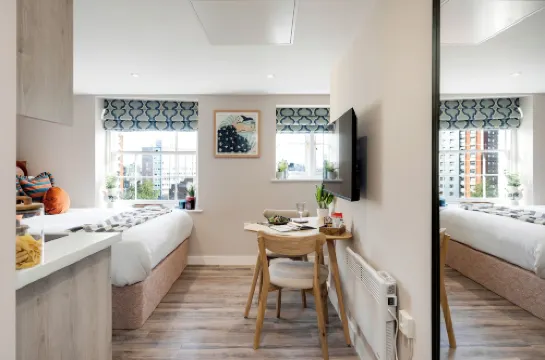 Colston Street - Your Apartment