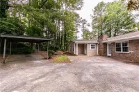 460 Holt Hotels in Cobb County