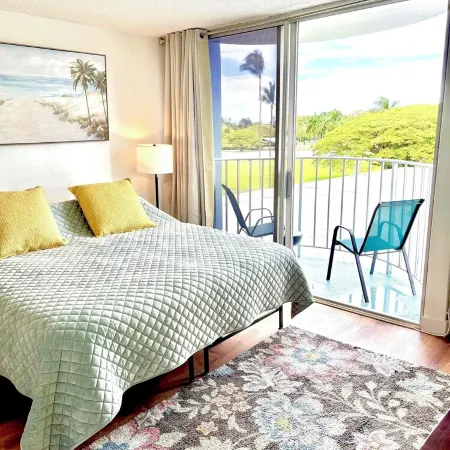 Hilo Haven w/ Pool, A/C & Wi-Fi