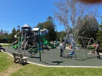 Waterfront Home In Baileys Harbor ~ Fantastic Views Of The Harbor And Islands! Hotel a Baileys Harbor