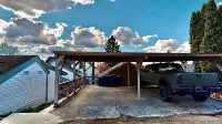 Cozy Apartment w/ Air Conditioning, Smart TV, Covered Parking