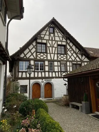 Apartment 80m² on the lake with a fantastic view Отели в г. Эрматинген