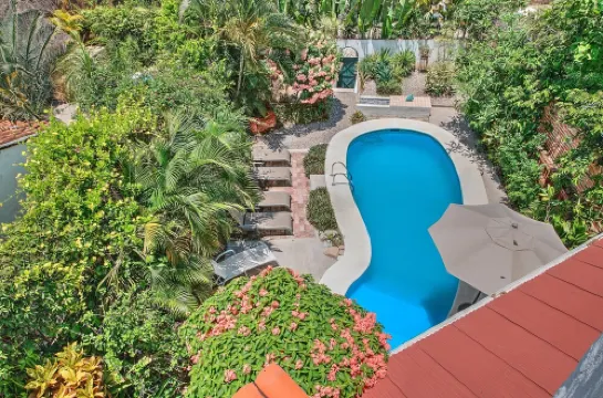 Large, Private/Gated Home in Golden Zone. Pool, Big Yard & 3 blocks to beach!