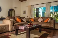 Cosy Family Home in glen Lorne