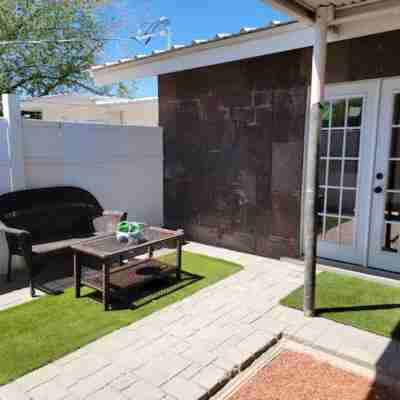 Montoya 1 BDR Luxury Condo Hotel Exterior