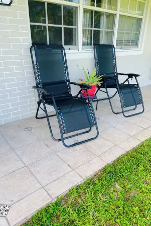 FloridaTropical vacation home near the beach, swimming pool with heating system Отели в г. Пемброк-Пайнс