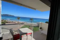 Sa Maniga - sunny modern apartment, 3floors, on the beach up to 3pers. WLAN incl.
