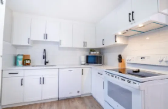 Well Styled and Cozy Apartment!