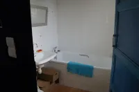 Maison de Vacances Environnement Arboré, 5 mn à Pied de la Plupart des Plages