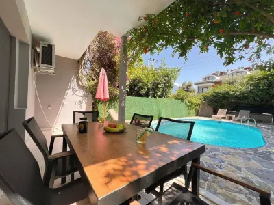 Burla Villa Çalış Hotel a 